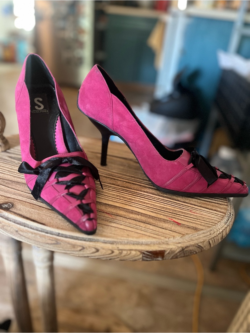 Seychelles Fuchsia Suede Pointed-Toe Heels with Black Bow